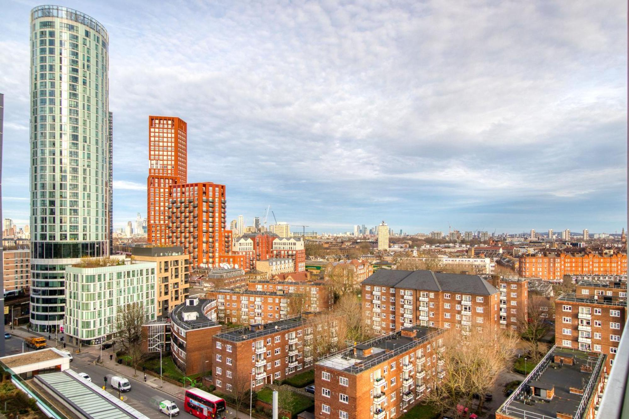 Stylish And Spacious- One Bed In Nine Elms London Ngoại thất bức ảnh